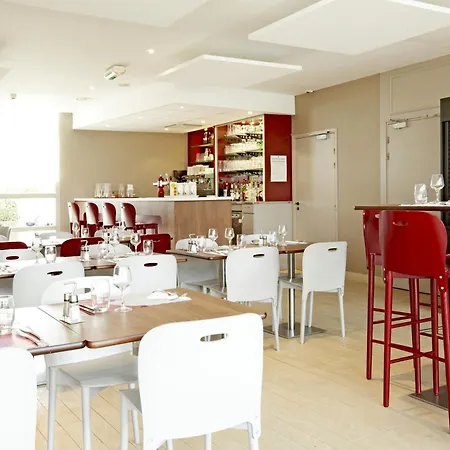 Campanile Marne La Vallee - Saint-georges Hotel Bussy-Saint-Georges