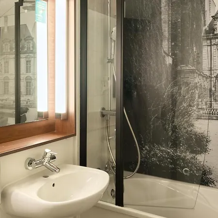 Campanile Marne La Vallee - Saint-georges Otel 3*