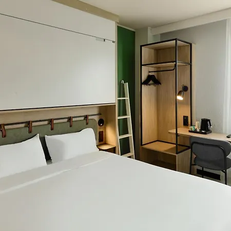 Campanile Marne La Vallee - Saint-georges 3* Bussy-Saint-Georges