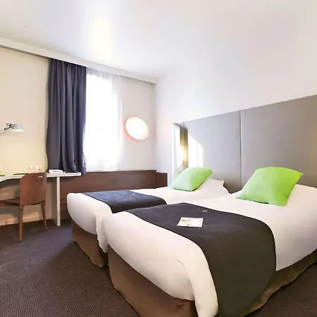 Campanile Marne-la-vallee - Saint-georges 酒店 3*