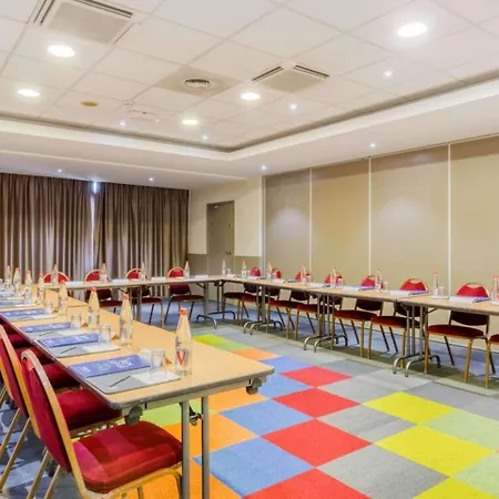 Campanile Marne-la-vallee - Saint-georges 3*