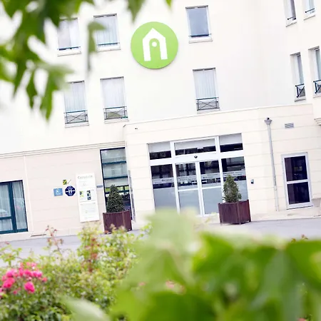 Campanile Marne-la-vallee - Saint-georges Hotel