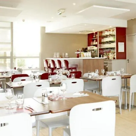 Campanile Marne La Vallee - Saint-georges Hotel Bussy-Saint-Georges