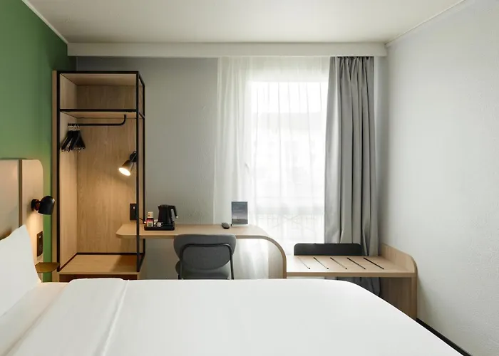 Campanile Marne-la-vallee - Saint-georges Hotel Bussy-Saint-Georges