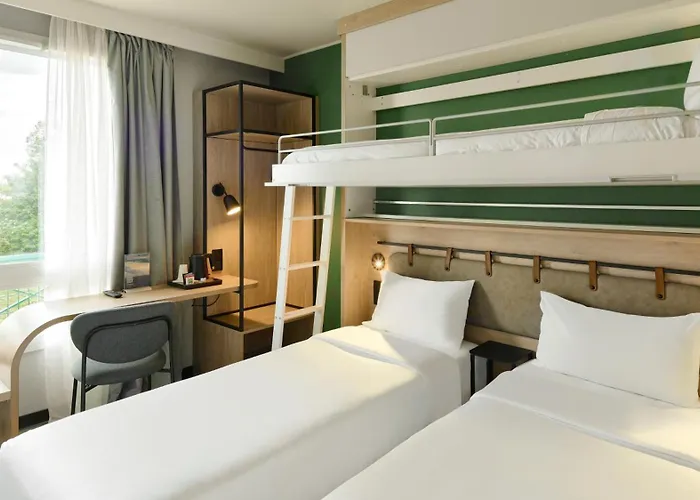 Campanile Marne-la-vallee - Saint-georges Hotel Bussy-Saint-Georges